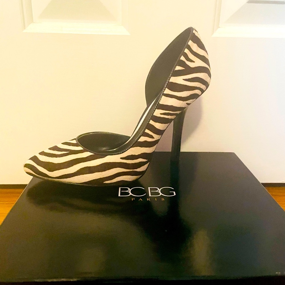 BCBG Heels, Zebra
